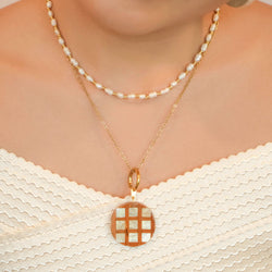 Capiz Cerco Pendant Necklace